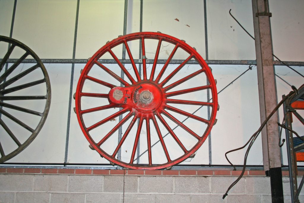 The 6ft 8 1/2in diameter driving wheel pattern